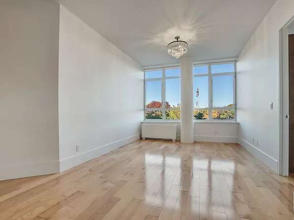 20 Bayard St APT 4B, Brooklyn, NY 11211