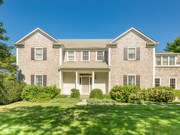 110 Fox Hollow Ln, Southampton, NY 11968