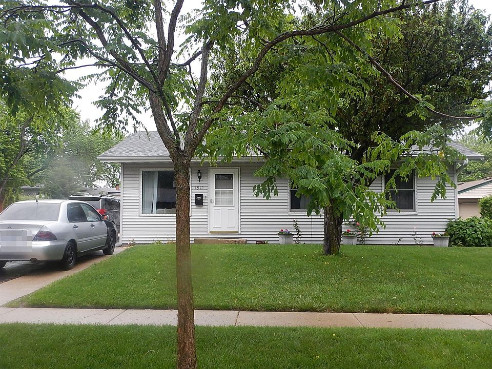 1st image of 1912 Linden Ave
