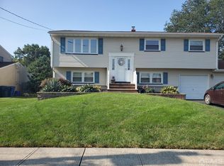 1232 Cherokee Rd, North Brunswick, NJ 08902