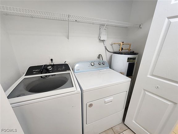 2nd image of 1248 Columbus Blvd APT A