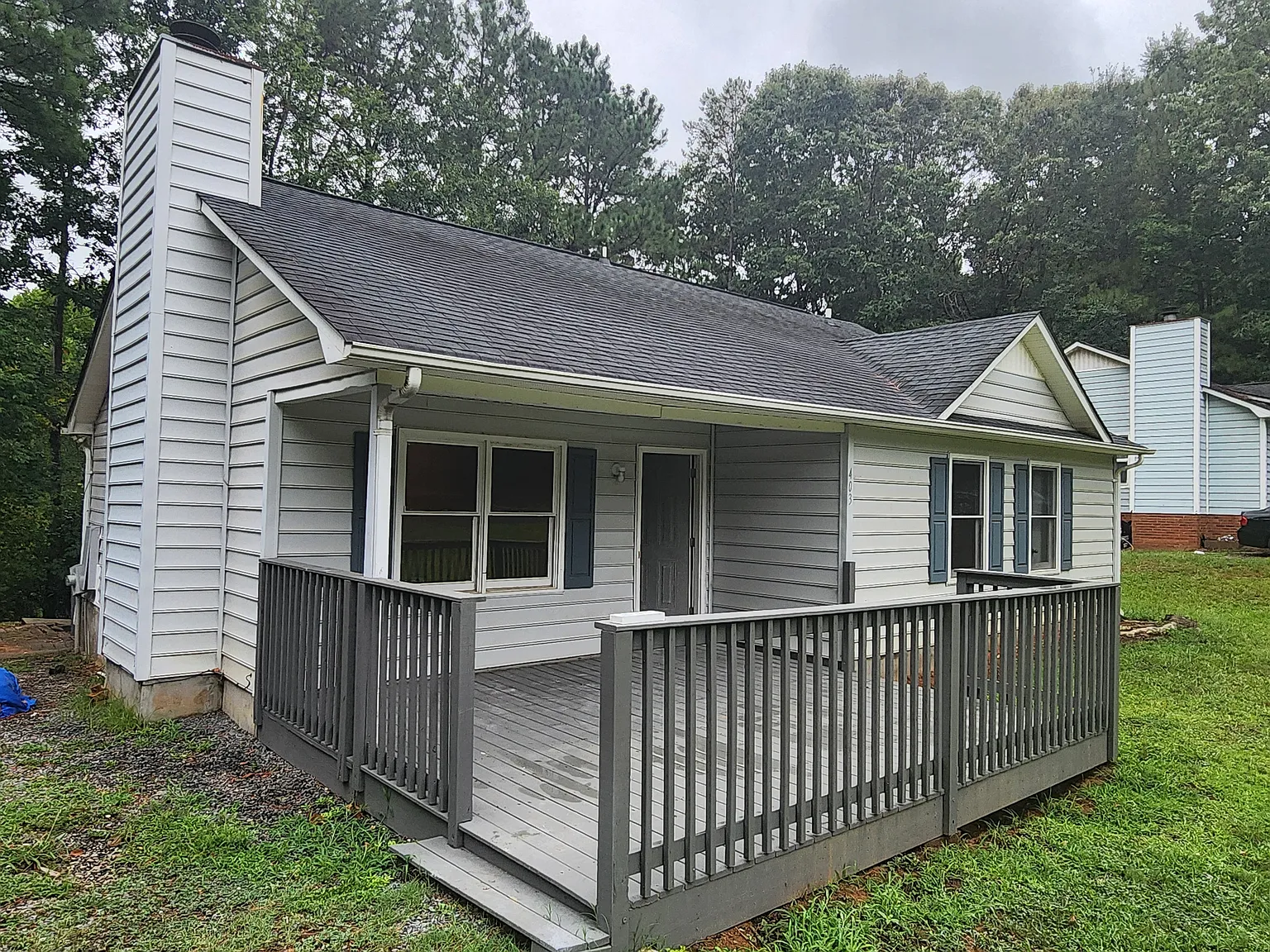3 bed, 1120 sqft, $1,850 — Photo 3