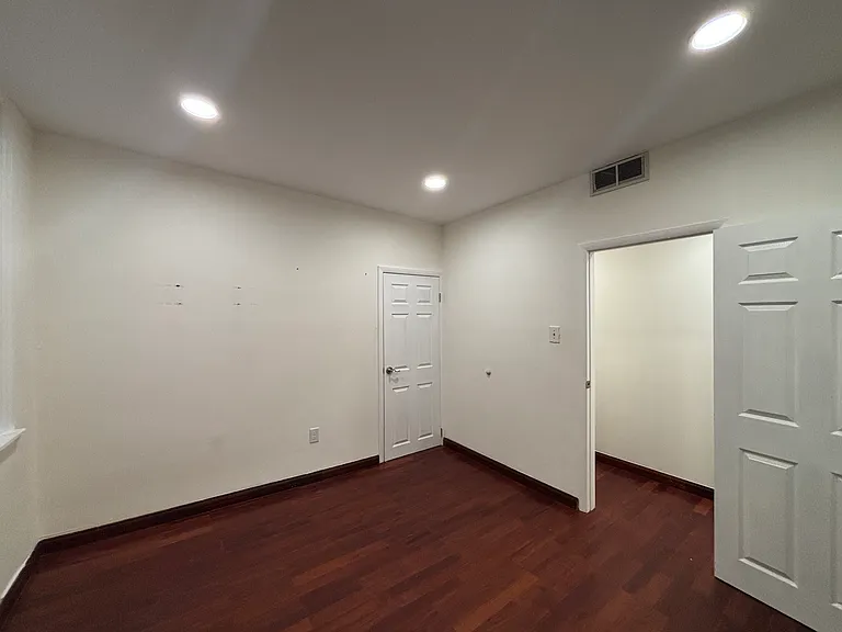 1000 Christian St #2 — Photo 16