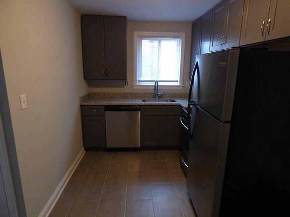 5th image of 2229 N Harlem Ave APT 2S