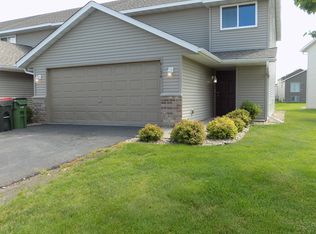 9136 Goodrich Dr, Monticello, MN 55362