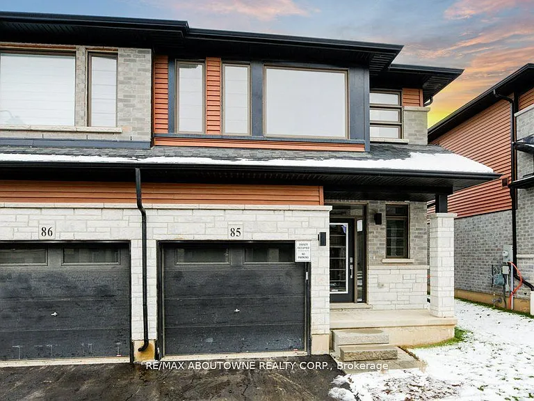 120 Court Dr #85 — Photo 2