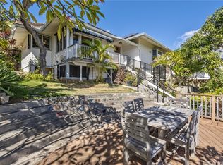 1928 McKinley St, Honolulu, HI 96822