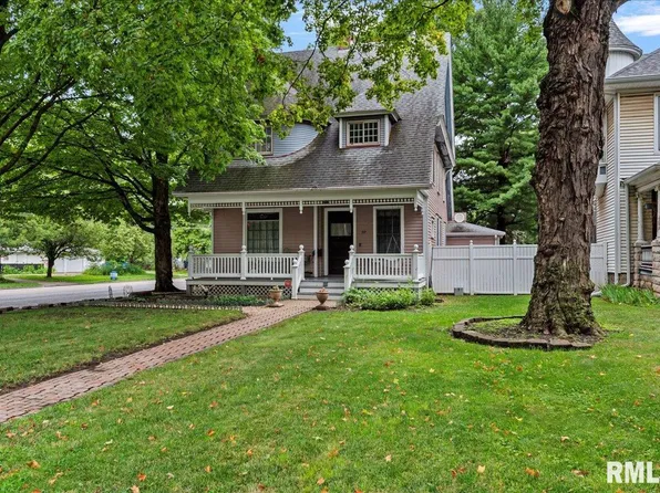 717 S Walnut St, Springfield, IL 62704