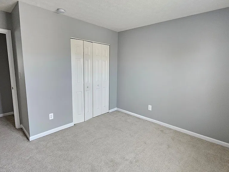 2517 Middle View Dr — Photo 14