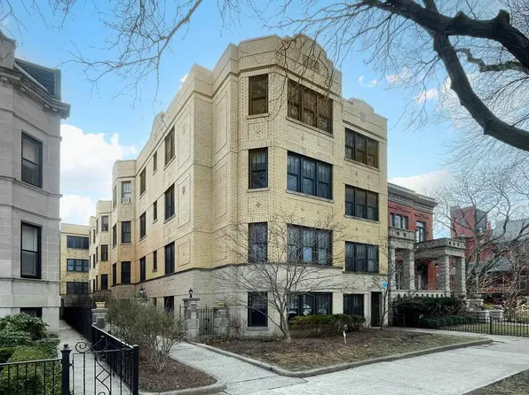 2127 W Pierce Ave #1B, Chicago, IL 60622