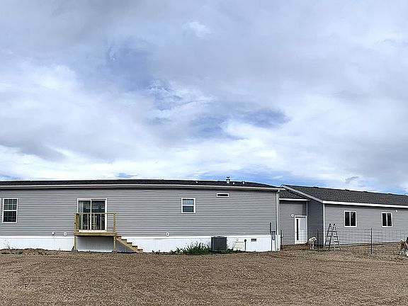 4th image of 705 3rd Ave E