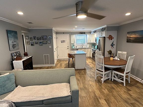 3rd image of 775 Gulf Shore Dr Unit 2137