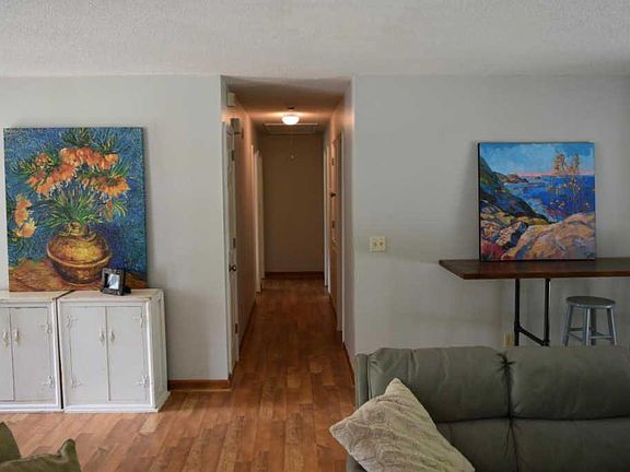 4th image of 631 Timberlinks Dr