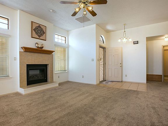 5th image of 6747 Forest Hills Dr NE