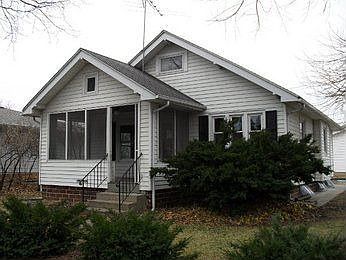 1st image of 409 W Montgomery St