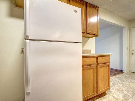 5th image of 1901 Karen Ct #17458569