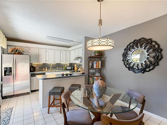 5th image of 5206 Cedarbend Dr APT 2