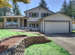 648 NE Conifer Dr, Bremerton, WA 98311