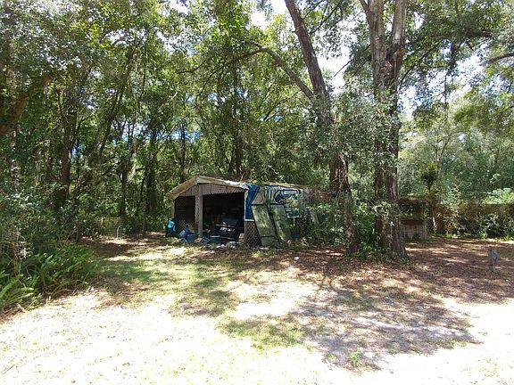4th image of 10587 N Citrus Ave