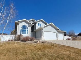 1005 34th Ave NE, Great Falls, MT 59404