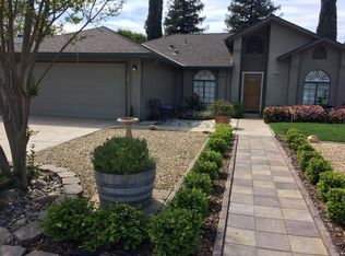 1649 River Bluff Dr, Reedley, CA 93654