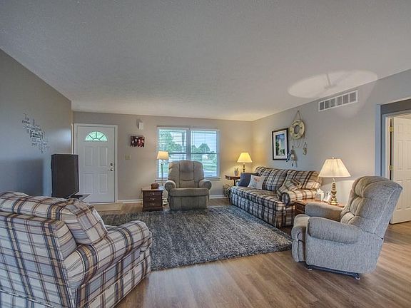 2nd image of 313 S Deerwood Ct