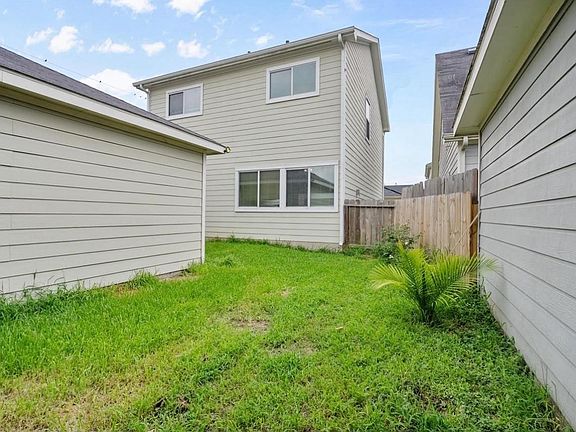4th image of 20522 Patriot Park Ln
