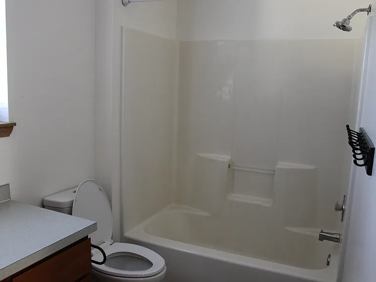 1315 N Western Ave #204 — Photo 8