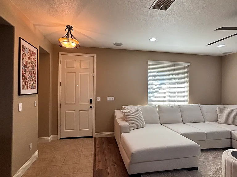 343 Carriage Ln — Photo 29