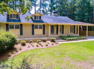 109 Carolina Dr, Tifton, GA 31794