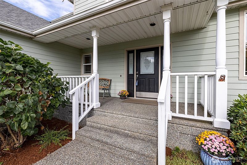 4th image of 5390 Bel West Drive