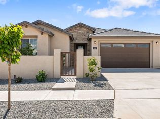 8401 Salinger Way NW, Albuquerque, NM 87120