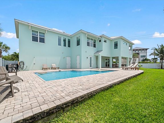 4th image of 105 Sea Dunes Dr