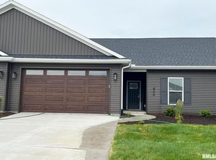 426 N 3rd Ave, Eldridge, IA
