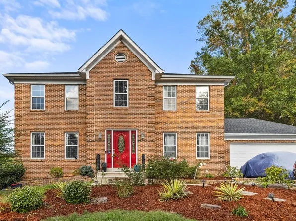 12800 Jeanie Ct, Fort Washington, MD 20744