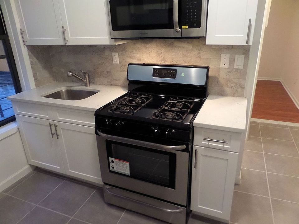 1st image of 1158 49th Ave #3A