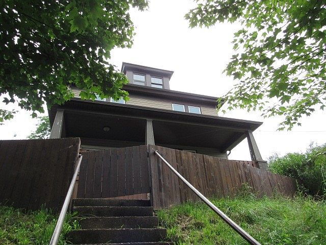 1st image of 410 Shaffner Ave
