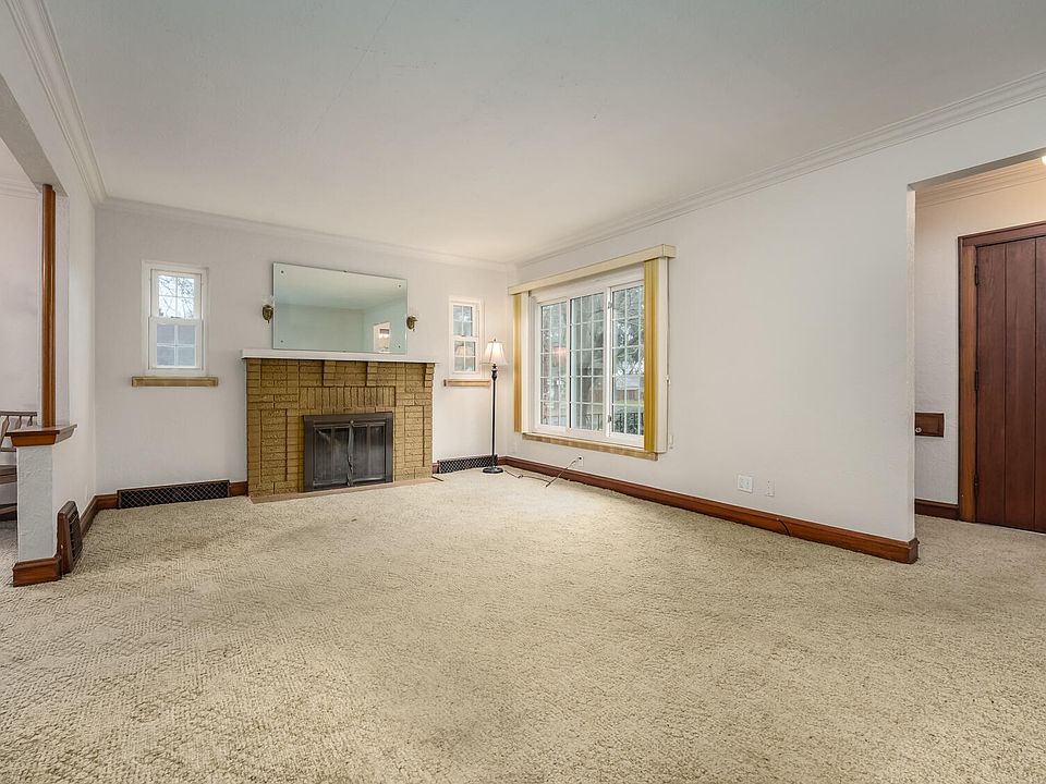 543 Pinehurst Blvd, Kalamazoo, MI 49006 Zillow