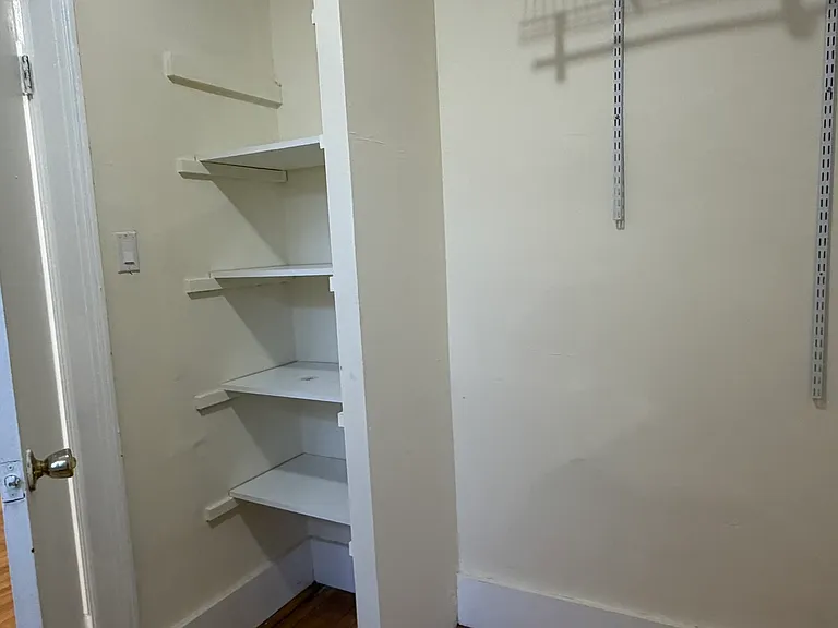 29-06 38th Ave #D — Photo 7