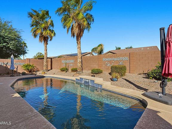 4th image of 146 W BLUE LAGOON Drive