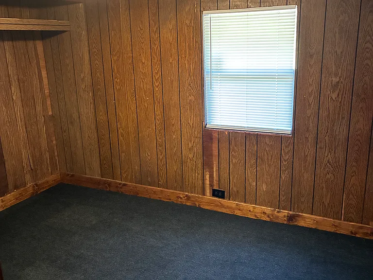 180 Dowd Dr — Photo 13