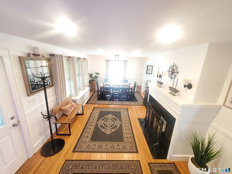 1093 Shippan Ave — Photo 8