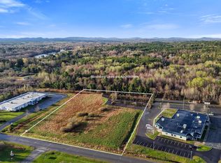 16 Godfrey Dr, Orono, ME 04473
