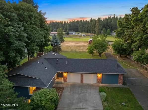 1323 E Deerhaven Ave, Dalton Gardens, ID 83815