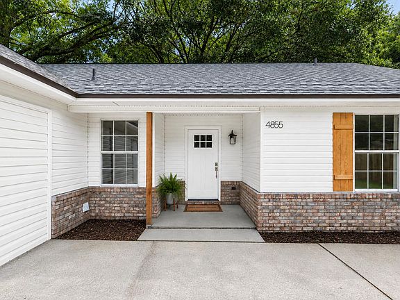 3rd image of 4855 Kensington Ln