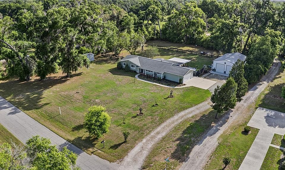 1st image of 2932 Chitty Rd