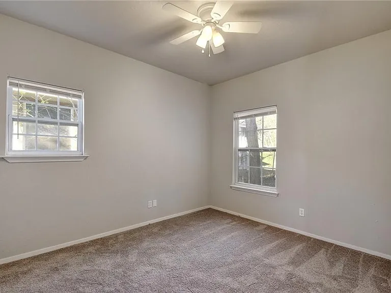 2206 Pennsylvania Ave #1 — Photo 9