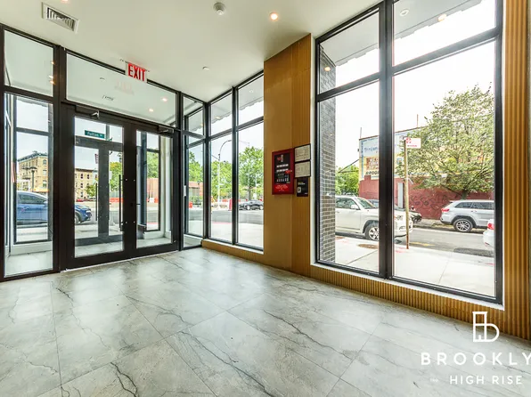 2258 Fulton Street image 6 of 14