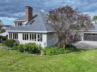 727 Goose Bay Dr, Bridport, VT 05734