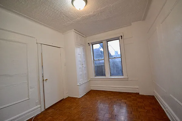 Rented by Bold New York | media 18